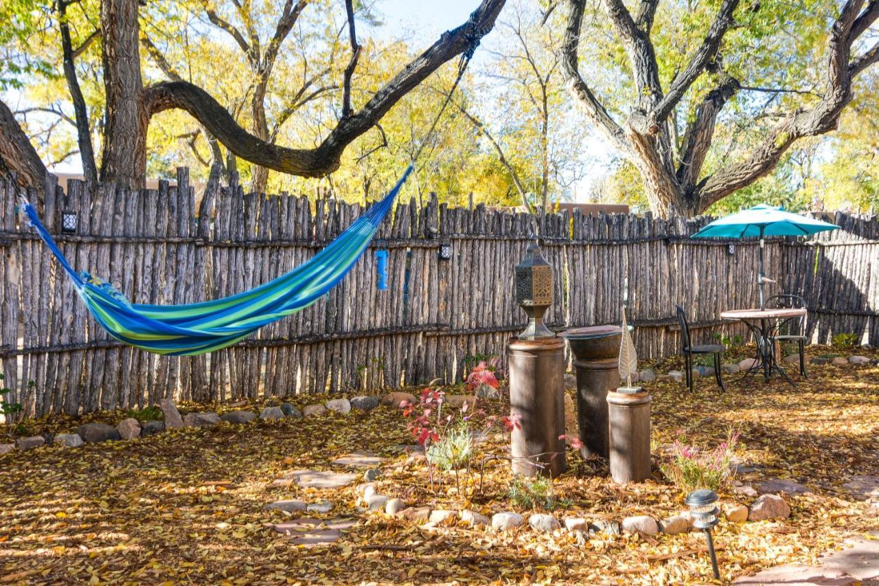 Cozy Adobe Casita 1 Mile To Santa Fe Plaza! Villa Kültér fotó